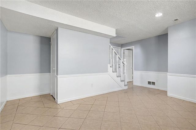 8270 Perry Street, Overland Park, KS 66204