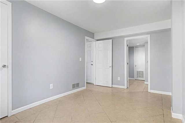 8270 Perry Street, Overland Park, KS 66204