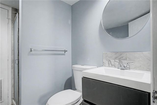 8270 Perry Street, Overland Park, KS 66204