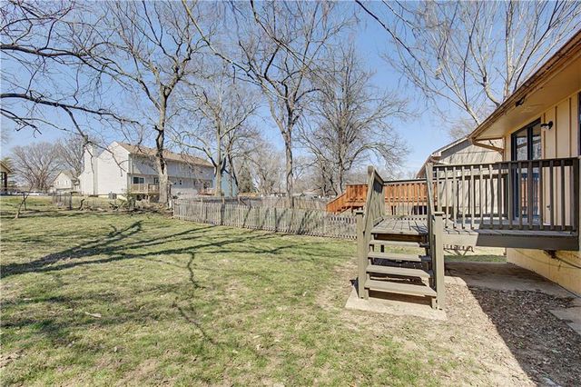 8270 Perry Street, Overland Park, KS 66204