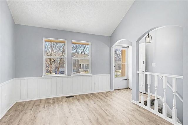 8270 Perry Street, Overland Park, KS 66204