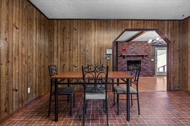 166 Parrish Ln, Mc Ewen, TN 37101