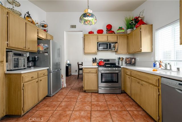 26014 Summer Dawn Court, Murrieta, CA 92563