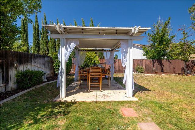 26014 Summer Dawn Court, Murrieta, CA 92563