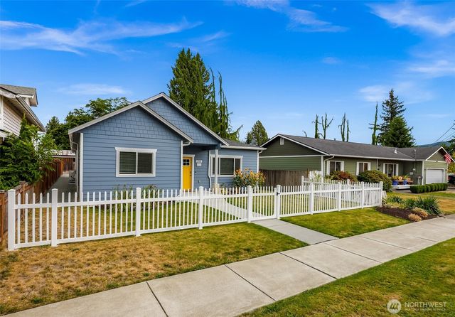 215 Puget Street, Sedro Woolley, WA 98284