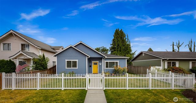 215 Puget Street, Sedro Woolley, WA 98284