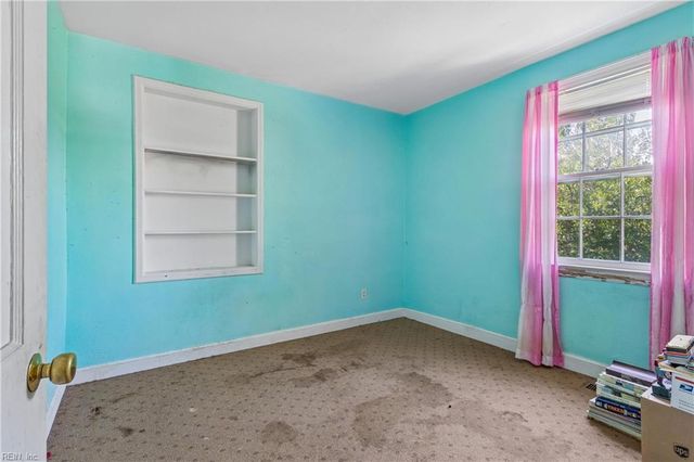 610 Morris DR, Newport News, VA 23605