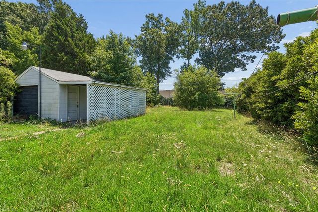 610 Morris DR, Newport News, VA 23605