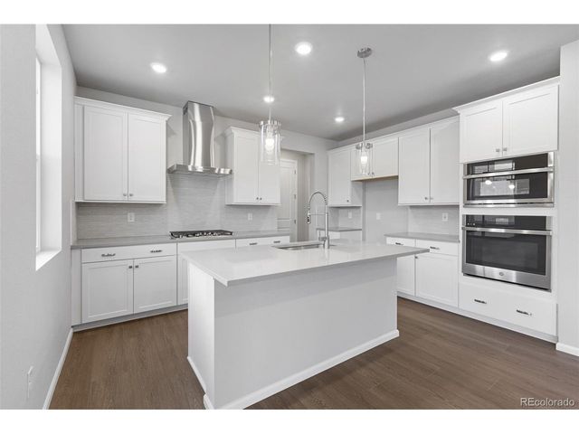 155 S Terry St, Golden, CO 80401