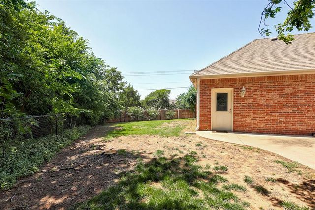 1100 Wild Plum Lane, Edmond, OK 73025