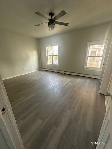 51-53 Irving Street 1, Hartford, CT 06112