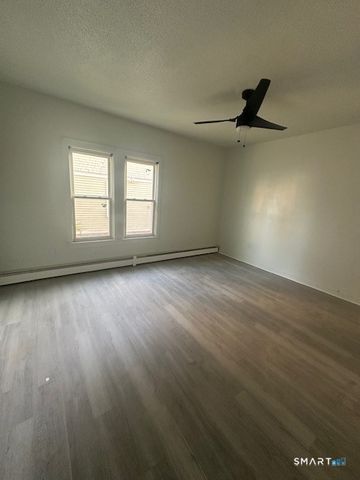 51-53 Irving Street 1, Hartford, CT 06112