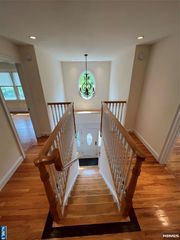 41 Circle Drive, Paramus, NJ 07652