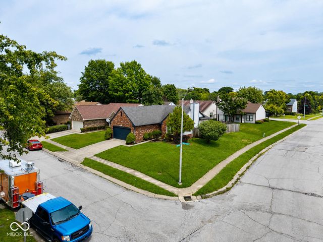 1619 Park Chase Place, Indianapolis, IN 46229
