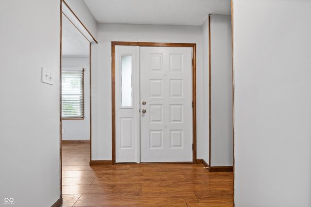 1619 Park Chase Place, Indianapolis, IN 46229