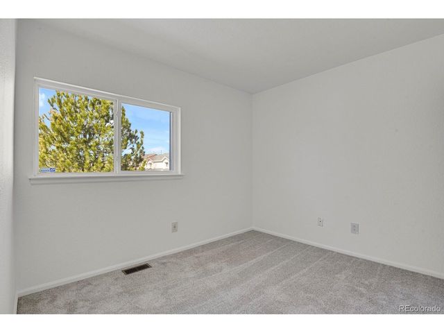 7726 S Kittredge Ct, Englewood, CO 80112