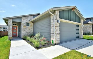121 Fairfax Avenue, San Marcos, TX 78666