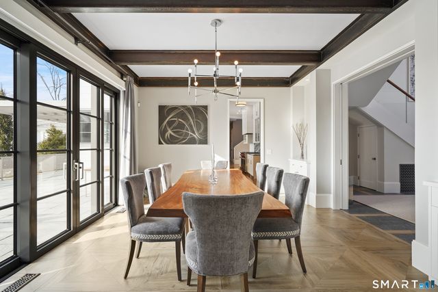 30 Meadowcroft Lane, Greenwich, CT 06830