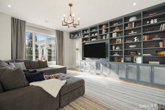 30 Meadowcroft Lane, Greenwich, CT 06830