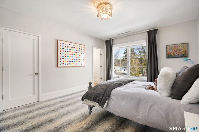 30 Meadowcroft Lane, Greenwich, CT 06830