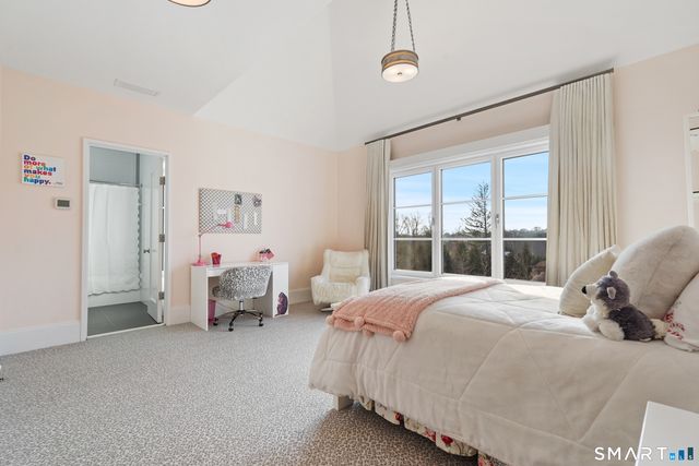 30 Meadowcroft Lane, Greenwich, CT 06830