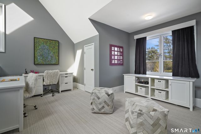 30 Meadowcroft Lane, Greenwich, CT 06830