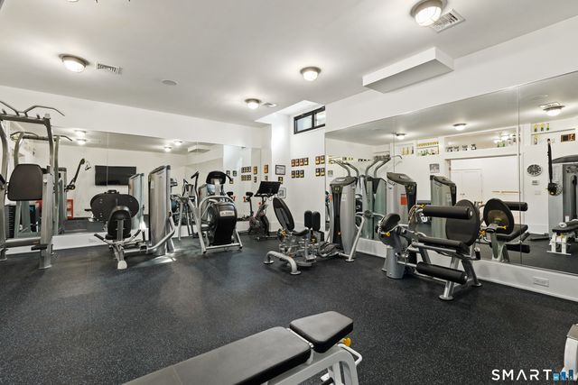 30 Meadowcroft Lane, Greenwich, CT 06830