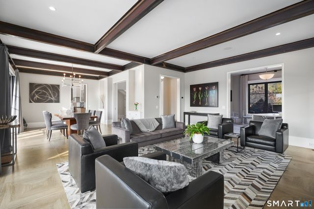 30 Meadowcroft Lane, Greenwich, CT 06830