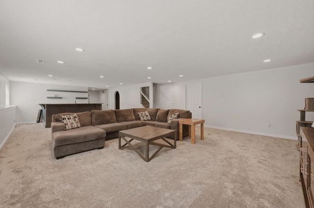 10701 W Westport, Wichita, KS 67212