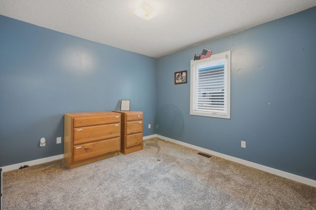 10701 W Westport, Wichita, KS 67212