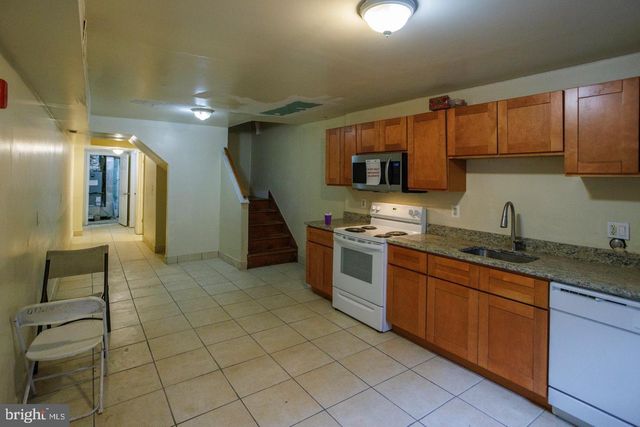 1609 W SUSQUEHANNA AVE, Philadelphia, PA 19121