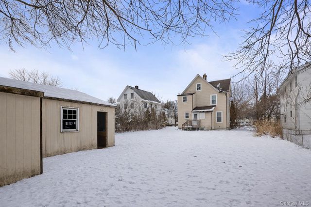 19 W Maple Avenue, Suffern, NY 10901