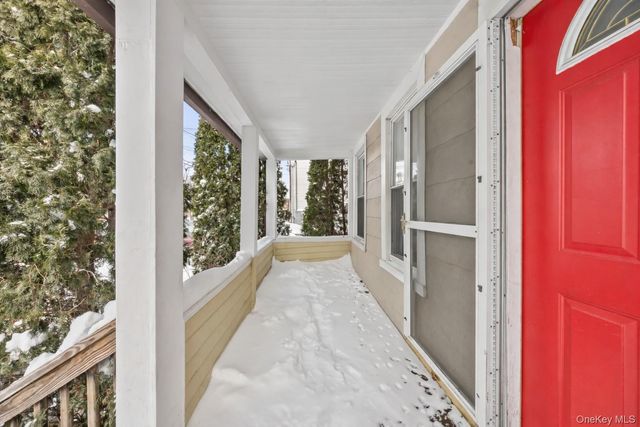 19 W Maple Avenue, Suffern, NY 10901