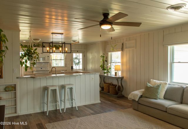 159 Nixons Beach Road, Edenton, NC 27932