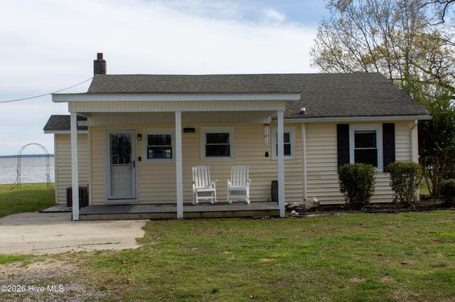 159 Nixons Beach Road, Edenton, NC 27932