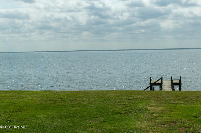 159 Nixons Beach Road, Edenton, NC 27932