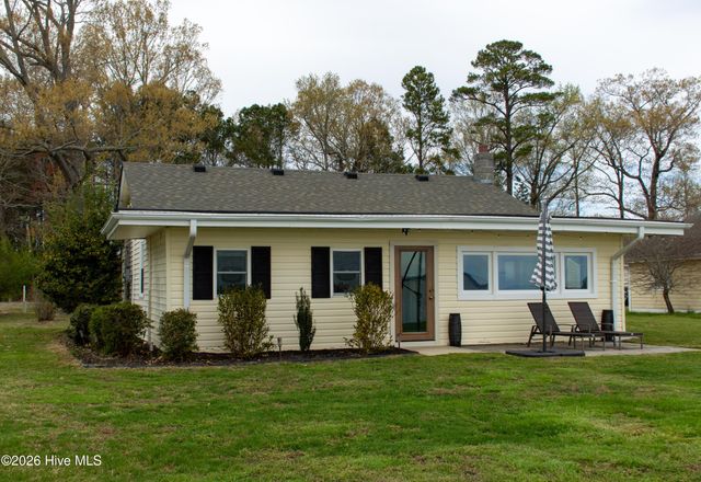 159 Nixons Beach Road, Edenton, NC 27932