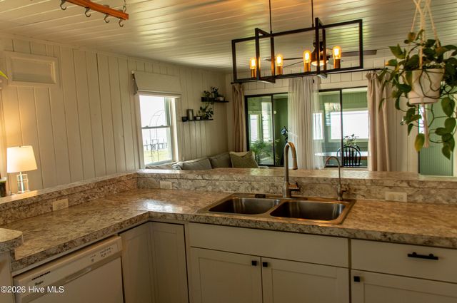 159 Nixons Beach Road, Edenton, NC 27932