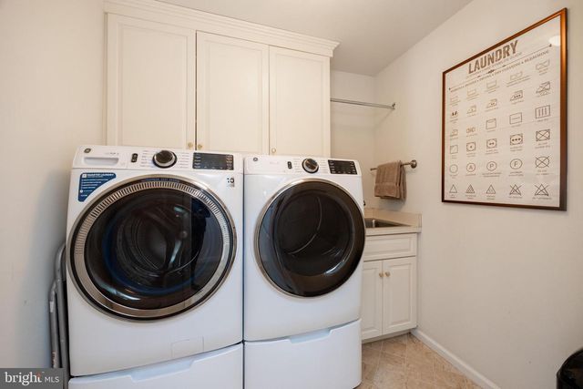 2104 SQUIRREL HILL RD, Schwenksville, PA 19473