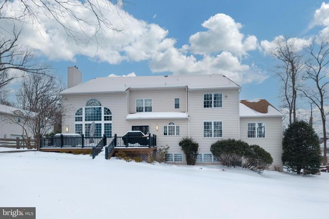 2104 SQUIRREL HILL RD, Schwenksville, PA 19473