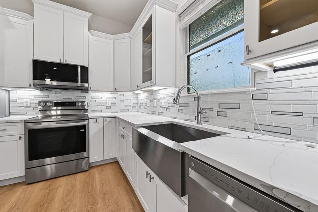 6630 Highrock Road, Houston, TX 77092