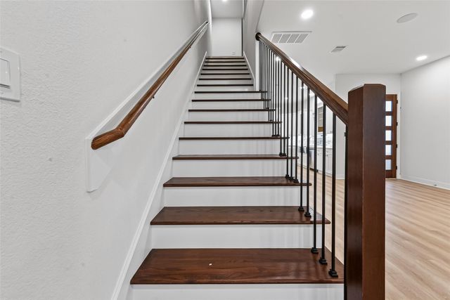 6630 Highrock Road, Houston, TX 77092