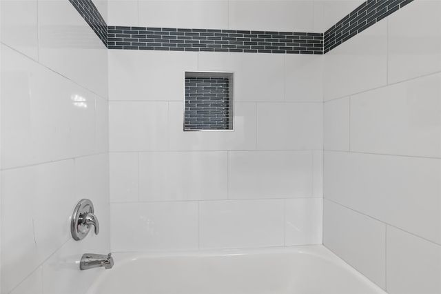 6630 Highrock Road, Houston, TX 77092