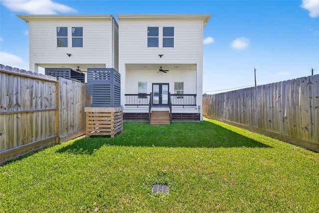 6630 Highrock Road, Houston, TX 77092