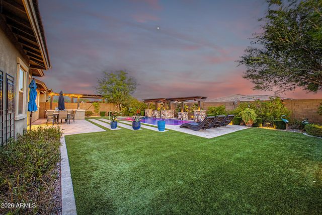 9323 W YELLOW BIRD Lane, Peoria, AZ 85383