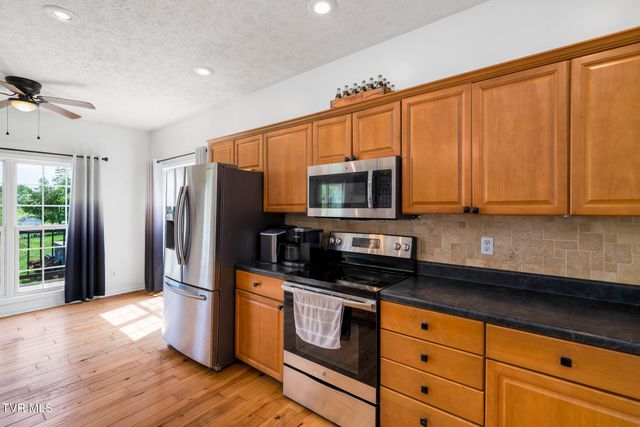264 Hales Road, Jonesborough, TN 37659