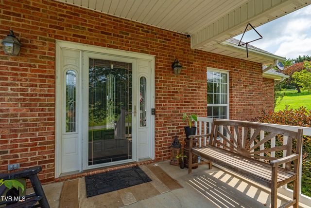 264 Hales Road, Jonesborough, TN 37659