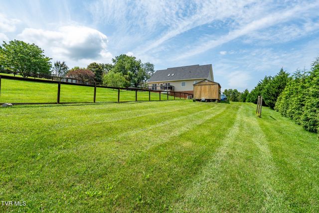 264 Hales Road, Jonesborough, TN 37659