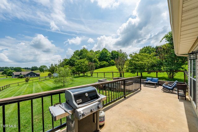264 Hales Road, Jonesborough, TN 37659