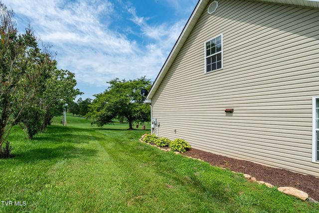 264 Hales Road, Jonesborough, TN 37659